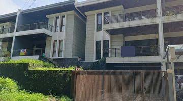 Gambar 1 Sewa Rumah Mewah Minimalis Sayap Ciumbuleuit Bandung (Dekat Unpar)