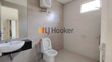 Gambar 1 Dijual Murah Rumah Hook Orchard Park Cluster Persea Batam Center