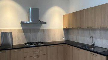 dapur citraland cluster chrystal golf, dekat
