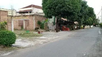 Gambar 1 Tanah Maguwo Dekat Bandara Adisucipto