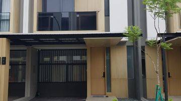 Gambar 1 Rumah 2 Lantai Bagus Siaphuni Tanakayu Bsd City