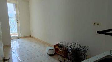 Gambar 1 Disewakan Apartemen Springlake 2 Kamar Tidur Unfurnished