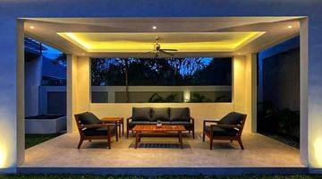 foto lainnya rumah 2 lantai bergaya resort