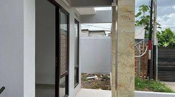 Gambar 4 Rumah Ready Stock Lokasi Samping Jalan Utama Pamulang