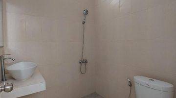 kamar mandi rumah siap huni baru renovasi