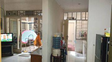 Gambar 3 Rumah 2 Lantai Semi Furnished Shm Murah Sektor 5 Bintaro Jaya