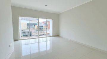 kamar tidur rumah turun harga di bintaro