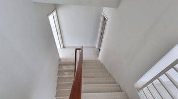 foto lainnya rumah turun harga di bintaro