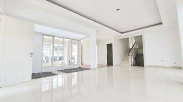 ruang makan rumah turun harga di bintaro