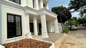 tampak depan rumah baru 2 lantai siap