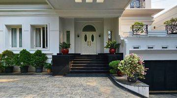 garasi/carport rumah mewah siap huni lokasi
