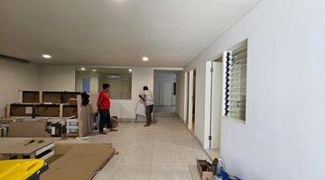 Gambar 4 Ema279 Rumah Baru 3 Lt di Mulyorejo SHM Unfurnished 