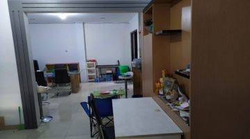 Gambar 2 Rumah Furnish Bagus 21/2 Lantai Di Casa Jardin