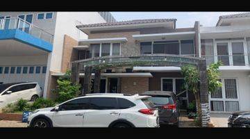 Gambar 1 Rumah furnish 2 Lantai Di Green Court Lake Cengkareng