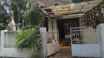 Gambar 2 Rumah Butuh Renovasi Unfurnished SHM di Griya Bukit Mas, Bandung