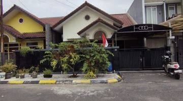 Gambar 1 Rumah Hitung Tanah Bonus Bangunan Semifurnished Shm Di Batununggal Indah, Bandung