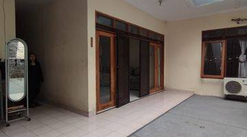 Gambar 3 Rumah Hitung Tanah Bonus Bangunan Semifurnished Shm Di Batununggal Indah, Bandung