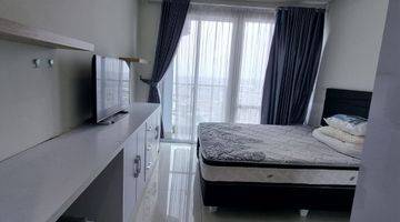 Gambar 4 Apartemen studio Puri Mansion 