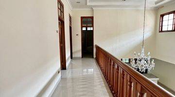 Gambar 2 Rumah Pondok Indah Dijual