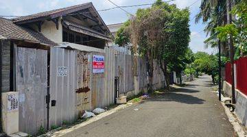 Gambar 1 Rumah tua dijual