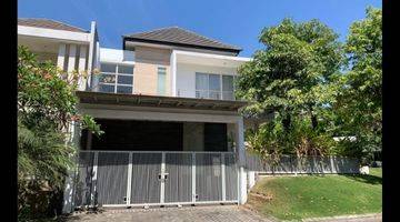 Gambar 1 Rumah Surabaya Graha Family