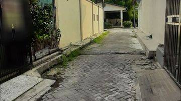 Gambar 5 Rumah Sunter 72m2, Selatan, 3kt ,row 1 Mobil Shm