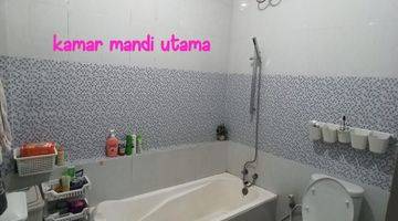 Gambar 3 JUAL RUMAH 2 LT Bebas banjir +bathtube