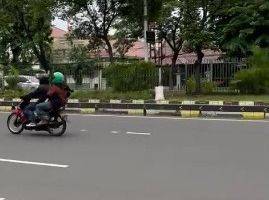 Gambar 5 Gedung 1 Lantai Jl Matraman Raya, Jakarta Timur