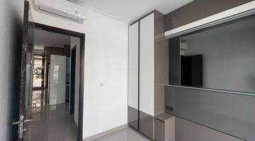 Gambar 2 Disewakan Rumah Pik 2 Ukuran 8x15 Full Furnish Ac 4 Hadap Utara