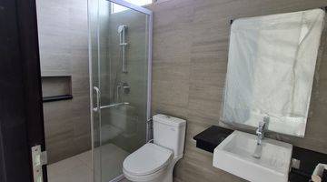 Gambar 5 Disewakan Rumah Pik 2 Ukuran 10x15 Hook Depan Club House 2 Lantai