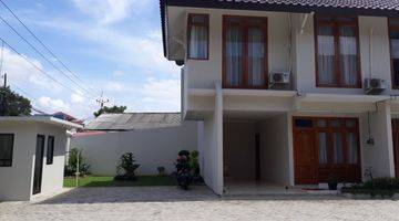 Gambar 1 Rumah Sewa 2lt Siap Huni Full Furnish Dekat Bintaro Plaza