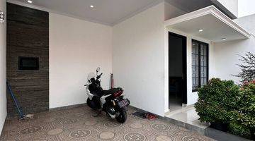 Gambar 2 Rumah 2 Lantai Bagus Furnished SHM di Jakarta Selatan