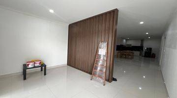 Gambar 3 Rumah Minimalist Furnished Areal Perumahan 