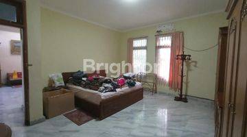 Gambar 4 RUMAH FULL FURNISH 5 KT GARASI LUAS DI RENON