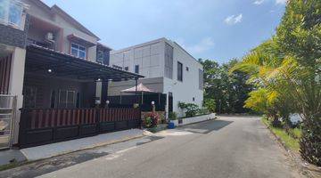 Gambar 4 Rumah 2 Lantai Semi Furnished HGB di Duta Plamo Residence, Batam