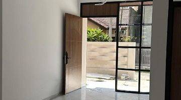 Gambar 5 Rumah Baru Modern SHM Di Taman Kopo Indah 2 Bandung