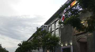 tampak depan ruko golf island , muraaah