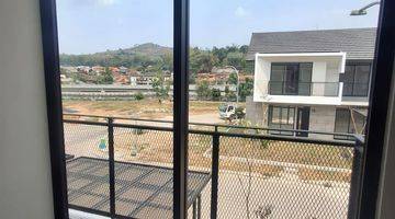 Gambar 3 Rumah 2 Lantai Bagus Unfurnished SHM di Tatar Tarubhawana, Bandung