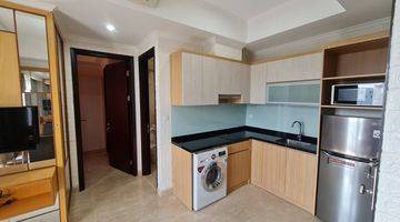 Gambar 2 Apartement Menteng Park Tower Diamond, Full Furnish