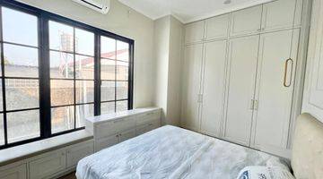 Gambar 5 Rumah 2 Lantai Bagus Furnished di Joglo, Jakarta Barat