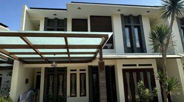 Gambar 1 Dijual Rumah Lux Minimalis Full Furnish Siap Huni Lokasi di Ciumbuleuit Bandung