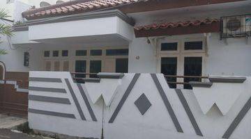 tampak depan rumah satu lantai siap huni