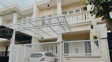 tampak depan rumah cantik dan mewah 2,5