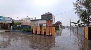 tampak depan rumah baru bagus siap pakai