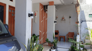 tampak depan rumah bagus dgn perabotan di