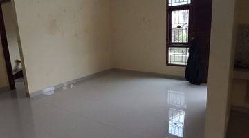 ruang tamu rumah bagus bersih aman siap