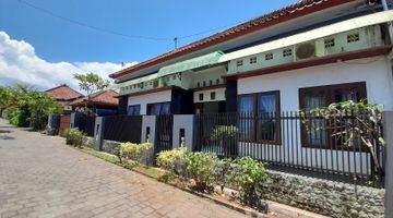 Gambar 1 Cozy House With Quiet Environment At Jimbaran Badung Bali