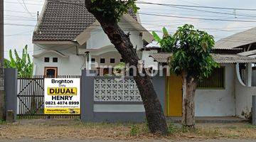 Gambar 1 RUMAH STRATEGIS DI TUGUREJO, NGASEM, KEDIRI