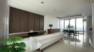 Gambar 4 Dijual Rumah Sby Barat Furnish Royal Residence Monticello 