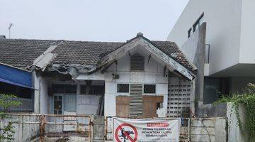 Gambar 1 Dijual Rumah 1 Lantai Griya Loka Bsd City